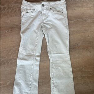 American Eagle white boot cut denim jeans size 6